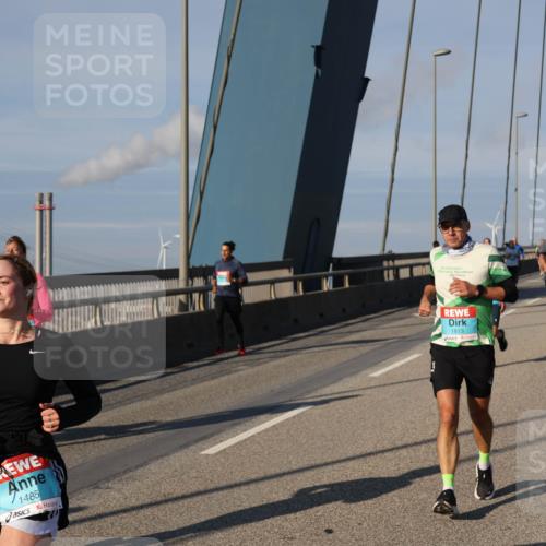 03.10.2025 - Köhlbrandbrückenlauf Julia Fischer http://msf.ph/oto/9005269 03.10.2025 09:51:42 Position 2 1485, 1813 meine-sportfotos.de