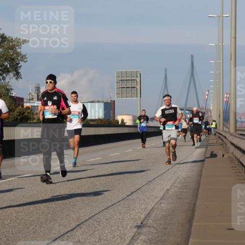 03.10.2025 - Köhlbrandbrückenlauf Luisa Fischer http://msf.ph/oto/9005353 03.10.2025 10:47:03 Position 3 3342 meine-sportfotos.de