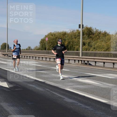 03.10.2025 - Köhlbrandbrückenlauf Julia Fischer http://msf.ph/oto/9005495 03.10.2025 12:40:35 Position 3  meine-sportfotos.de