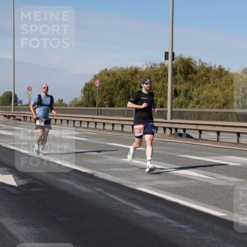 03.10.2025 - Köhlbrandbrückenlauf Julia Fischer http://msf.ph/oto/9005498 03.10.2025 12:40:35 Position 3  meine-sportfotos.de