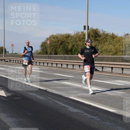 03.10.2025 - Köhlbrandbrückenlauf Julia Fischer http://msf.ph/oto/9005505 03.10.2025 12:40:35 Position 3  meine-sportfotos.de