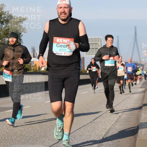 03.10.2025 - Köhlbrandbrückenlauf Luisa Fischer http://msf.ph/oto/9005528 03.10.2025 10:47:14 Position 3 2959, 2777 meine-sportfotos.de