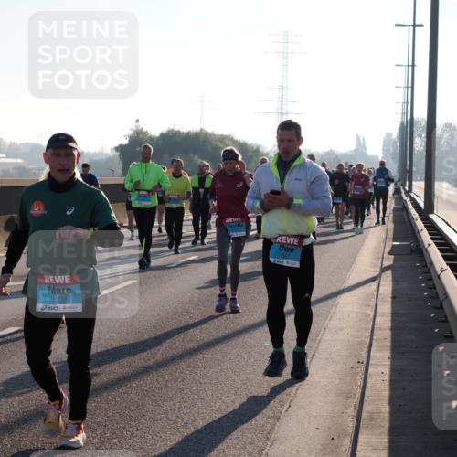 03.10.2025 - Köhlbrandbrückenlauf Fabian Wolf http://msf.ph/oto/9005614 03.10.2025 09:19:19 Position 3 3238, 1367 meine-sportfotos.de