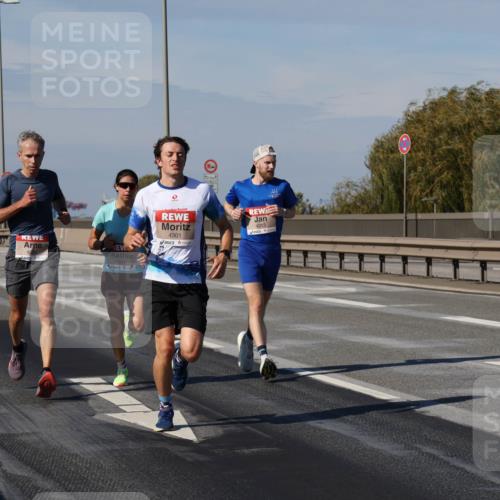 03.10.2025 - Köhlbrandbrückenlauf Julia Fischer http://msf.ph/oto/9005637 03.10.2025 12:41:28 Position 3 4013, 4301, 6241 meine-sportfotos.de