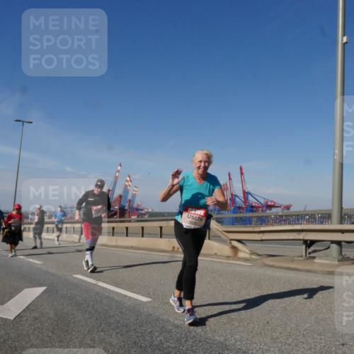 03.10.2025 - Köhlbrandbrückenlauf Matties Gatica Varas http://msf.ph/oto/9005712 03.10.2025 13:00:26 Position 2 6670 meine-sportfotos.de