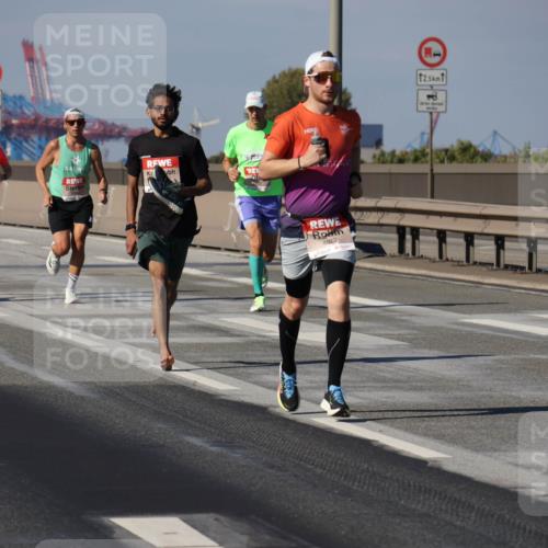 03.10.2025 - Köhlbrandbrückenlauf Julia Fischer http://msf.ph/oto/9005866 03.10.2025 12:42:26 Position 3 12, 5, 4029, 12, 5 meine-sportfotos.de