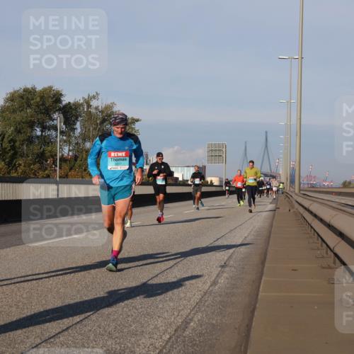 03.10.2025 - Köhlbrandbrückenlauf Luisa Fischer http://msf.ph/oto/9005895 03.10.2025 10:47:40 Position 3 1018, 3317 meine-sportfotos.de