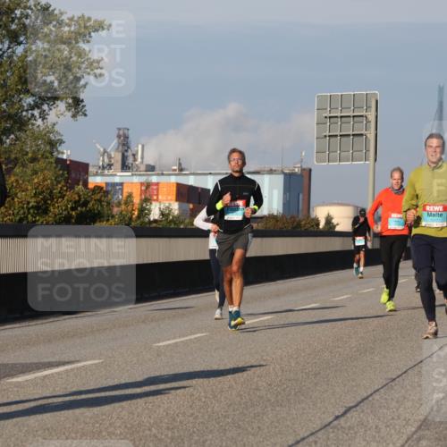 03.10.2025 - Köhlbrandbrückenlauf Luisa Fischer http://msf.ph/oto/9005923 03.10.2025 10:47:41 Position 3 3378, 1517 meine-sportfotos.de