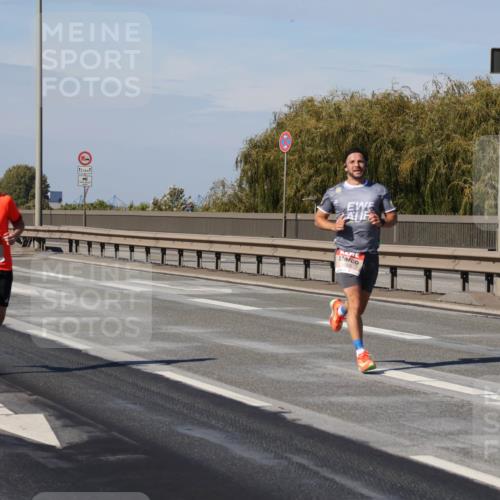 03.10.2025 - Köhlbrandbrückenlauf Julia Fischer http://msf.ph/oto/9005940 03.10.2025 12:42:37 Position 3 5765, 12, 5 meine-sportfotos.de