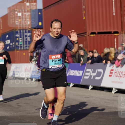 03.10.2025 - Köhlbrandbrückenlauf Michael Burmester http://msf.ph/oto/9005992 03.10.2025 10:08:15 Ziel 1203, 1407, 1461, 1876, 2026, 3278, 3309, 3361, 3362 meine-sportfotos.de