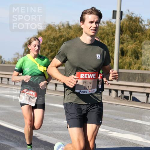 03.10.2025 - Köhlbrandbrückenlauf Julia Fischer http://msf.ph/oto/9006014 03.10.2025 12:42:49 Position 3 6621, 6817 meine-sportfotos.de