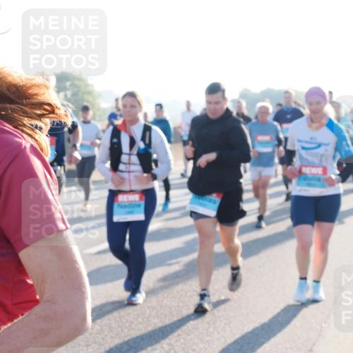 03.10.2025 - Köhlbrandbrückenlauf Fabian Wolf http://msf.ph/oto/9006041 03.10.2025 09:19:30 Position 3  meine-sportfotos.de