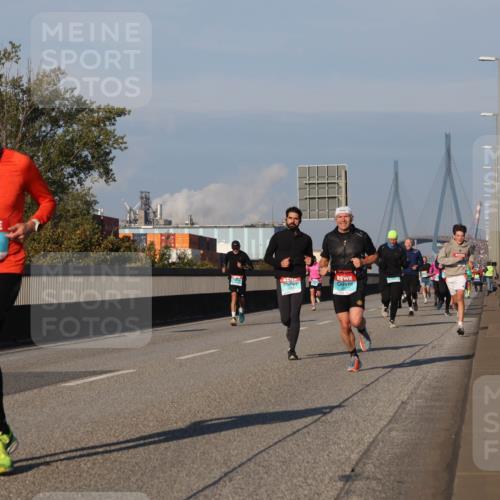 03.10.2025 - Köhlbrandbrückenlauf Luisa Fischer http://msf.ph/oto/9006046 03.10.2025 10:47:48 Position 3 3719 meine-sportfotos.de