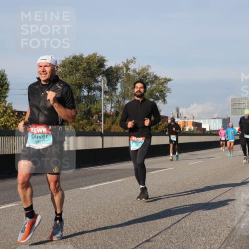 03.10.2025 - Köhlbrandbrückenlauf Luisa Fischer http://msf.ph/oto/9006105 03.10.2025 10:47:52 Position 3 3091, 1219 meine-sportfotos.de