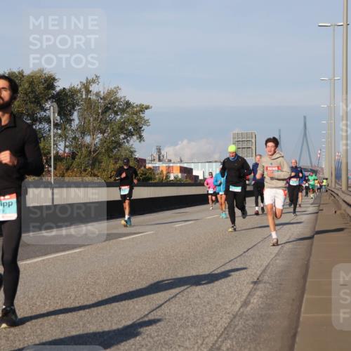 03.10.2025 - Köhlbrandbrückenlauf Luisa Fischer http://msf.ph/oto/9006131 03.10.2025 10:47:53 Position 3 1279 meine-sportfotos.de