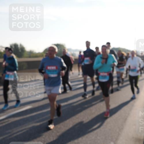 03.10.2025 - Köhlbrandbrückenlauf Fabian Wolf http://msf.ph/oto/9006132 03.10.2025 09:19:33 Position 3  meine-sportfotos.de