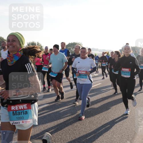 03.10.2025 - Köhlbrandbrückenlauf Fabian Wolf http://msf.ph/oto/9006245 03.10.2025 09:19:36 Position 3 1093, 2749, 1469 meine-sportfotos.de