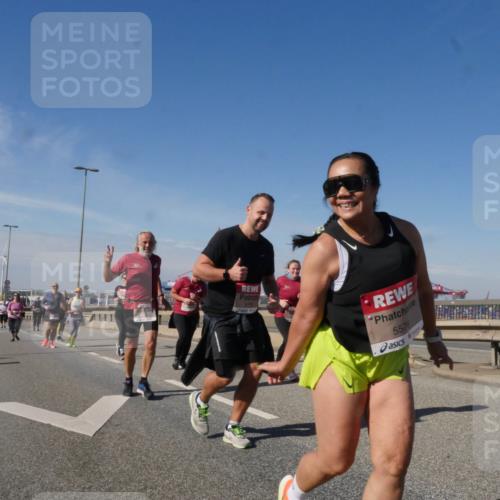 03.10.2025 - Köhlbrandbrückenlauf Matties Gatica Varas http://msf.ph/oto/9006266 03.10.2025 13:01:15 Position 2 5576, 118 meine-sportfotos.de
