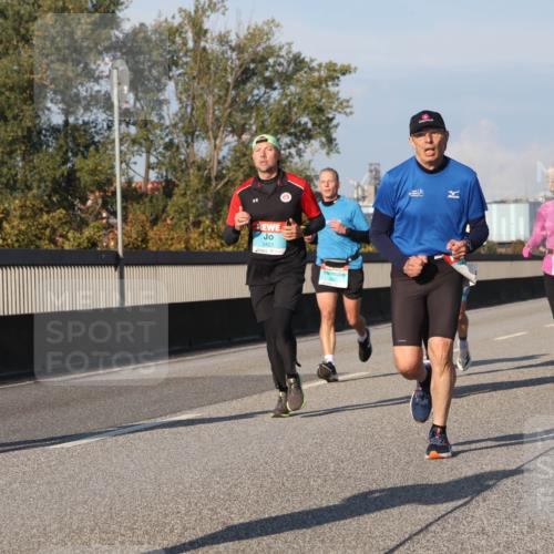 03.10.2025 - Köhlbrandbrückenlauf Luisa Fischer http://msf.ph/oto/9006286 03.10.2025 10:48:02 Position 3 1946, 3403 meine-sportfotos.de