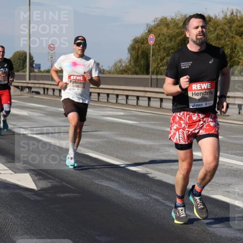 03.10.2025 - Köhlbrandbrückenlauf Julia Fischer http://msf.ph/oto/9006339 03.10.2025 12:43:57 Position 3 5966, 6100 meine-sportfotos.de