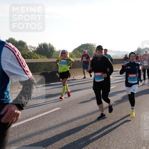 03.10.2025 - Köhlbrandbrückenlauf Fabian Wolf http://msf.ph/oto/9006387 03.10.2025 09:19:41 Position 3 1879, 3175, 3178 meine-sportfotos.de