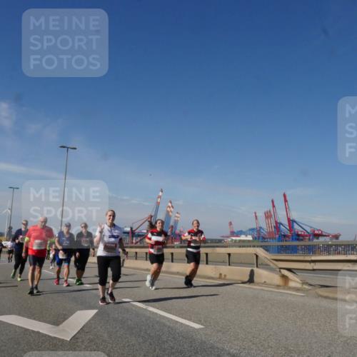 03.10.2025 - Köhlbrandbrückenlauf Matties Gatica Varas http://msf.ph/oto/9006434 03.10.2025 13:01:29 Position 2  meine-sportfotos.de