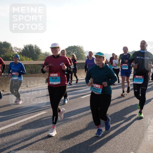 03.10.2025 - Köhlbrandbrückenlauf Fabian Wolf http://msf.ph/oto/9006541 03.10.2025 09:19:44 Position 3 2061, 1418, 2126 meine-sportfotos.de