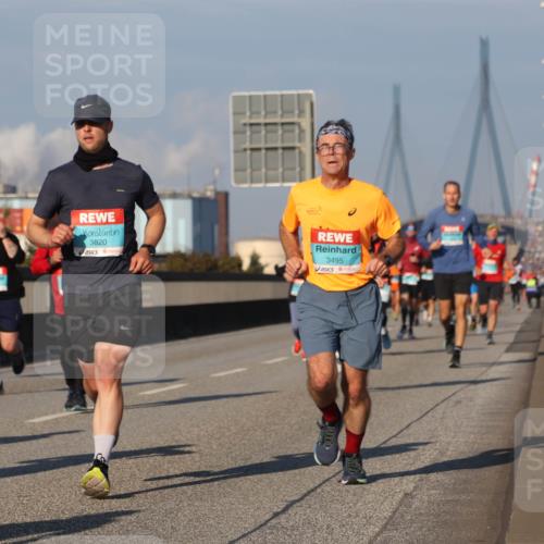 03.10.2025 - Köhlbrandbrückenlauf Luisa Fischer http://msf.ph/oto/9006572 03.10.2025 10:48:18 Position 3 3820, 3495 meine-sportfotos.de