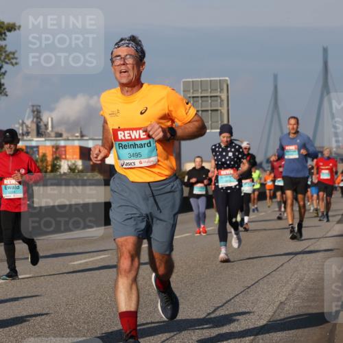 03.10.2025 - Köhlbrandbrückenlauf Luisa Fischer http://msf.ph/oto/9006605 03.10.2025 10:48:20 Position 3 3495 meine-sportfotos.de