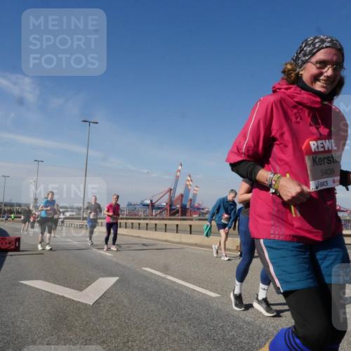 03.10.2025 - Köhlbrandbrückenlauf Matties Gatica Varas http://msf.ph/oto/9006644 03.10.2025 13:01:47 Position 2 5409 meine-sportfotos.de