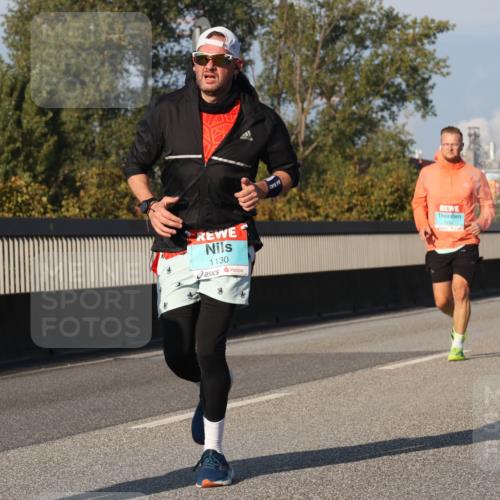 03.10.2025 - Köhlbrandbrückenlauf Luisa Fischer http://msf.ph/oto/9006698 03.10.2025 10:48:29 Position 3 1130, 2, 1292, 14 meine-sportfotos.de