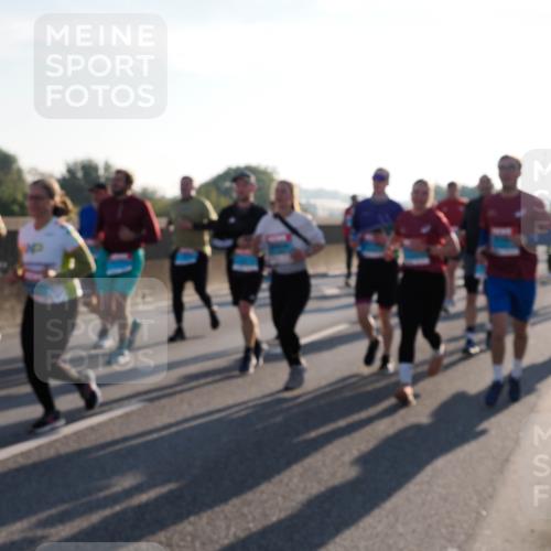 03.10.2025 - Köhlbrandbrückenlauf Fabian Wolf http://msf.ph/oto/9006702 03.10.2025 09:19:48 Position 3  meine-sportfotos.de