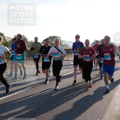 03.10.2025 - Köhlbrandbrückenlauf Fabian Wolf http://msf.ph/oto/9006712 03.10.2025 09:19:48 Position 3 3339, 3177, 1455, 1818, 1901 meine-sportfotos.de