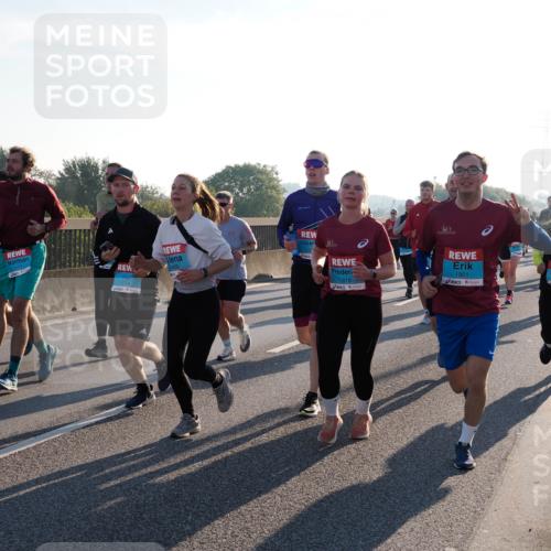 03.10.2025 - Köhlbrandbrückenlauf Fabian Wolf http://msf.ph/oto/9006731 03.10.2025 09:19:49 Position 3 3734, 1455, 1818, 1901 meine-sportfotos.de