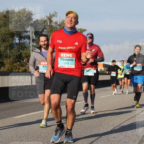 03.10.2025 - Köhlbrandbrückenlauf Luisa Fischer http://msf.ph/oto/9006754 03.10.2025 10:48:32 Position 3 1380, 1219, 1316 meine-sportfotos.de