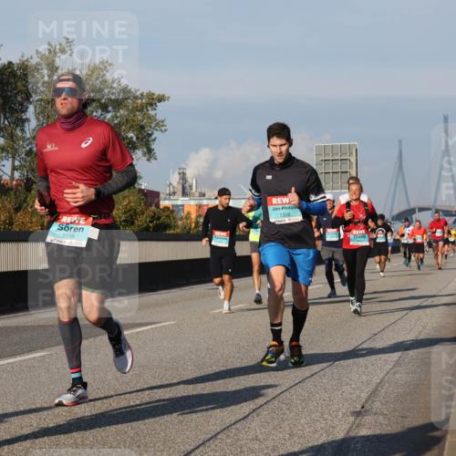 03.10.2025 - Köhlbrandbrückenlauf Luisa Fischer http://msf.ph/oto/9006768 03.10.2025 10:48:33 Position 3 3118, 1316 meine-sportfotos.de