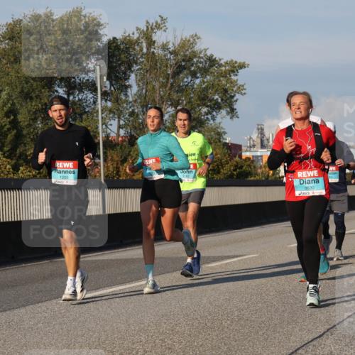 03.10.2025 - Köhlbrandbrückenlauf Luisa Fischer http://msf.ph/oto/9006832 03.10.2025 10:48:36 Position 3 1205, 1182, 3630, 43 meine-sportfotos.de