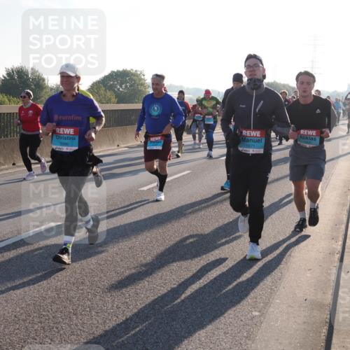 03.10.2025 - Köhlbrandbrückenlauf Fabian Wolf http://msf.ph/oto/9006917 03.10.2025 09:19:54 Position 3 2986, 1871, 1402 meine-sportfotos.de