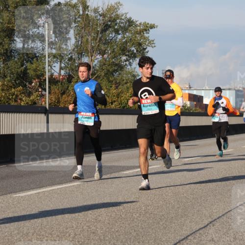 03.10.2025 - Köhlbrandbrückenlauf Luisa Fischer http://msf.ph/oto/9006940 03.10.2025 10:48:43 Position 3 2947, 2901, 1474 meine-sportfotos.de