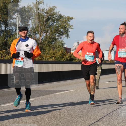 03.10.2025 - Köhlbrandbrückenlauf Luisa Fischer http://msf.ph/oto/9007024 03.10.2025 10:48:47 Position 3 3164, 1165, 1273 meine-sportfotos.de
