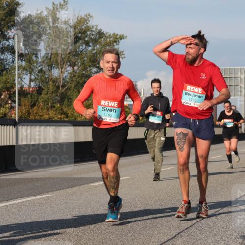 03.10.2025 - Köhlbrandbrückenlauf Luisa Fischer http://msf.ph/oto/9007039 03.10.2025 10:48:48 Position 3 4, 1165, 1273 meine-sportfotos.de