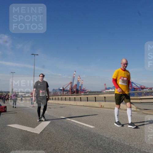 03.10.2025 - Köhlbrandbrückenlauf Matties Gatica Varas http://msf.ph/oto/9007061 03.10.2025 13:02:23 Position 2 11111, 118 meine-sportfotos.de