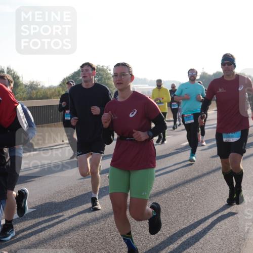 03.10.2025 - Köhlbrandbrückenlauf Fabian Wolf http://msf.ph/oto/9007176 03.10.2025 09:20:02 Position 3 1910, 3405, 1195 meine-sportfotos.de