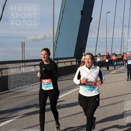 03.10.2025 - Köhlbrandbrückenlauf Julia Fischer http://msf.ph/oto/9007181 03.10.2025 09:58:45 Position 2 2289, 2356 meine-sportfotos.de