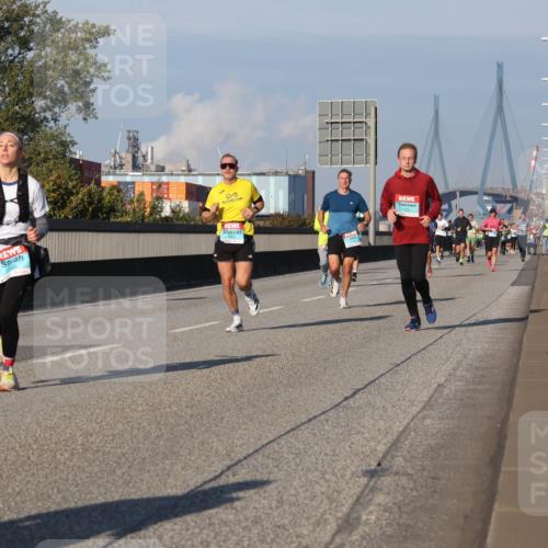 03.10.2025 - Köhlbrandbrückenlauf Luisa Fischer http://msf.ph/oto/9007214 03.10.2025 10:48:58 Position 3  meine-sportfotos.de