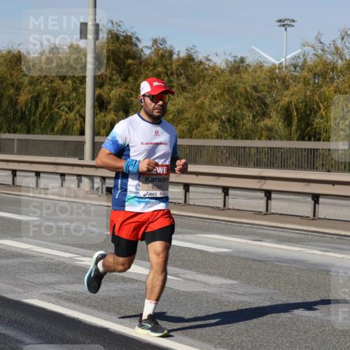 03.10.2025 - Köhlbrandbrückenlauf Julia Fischer http://msf.ph/oto/9007236 03.10.2025 12:46:40 Position 3 18, 6325 meine-sportfotos.de