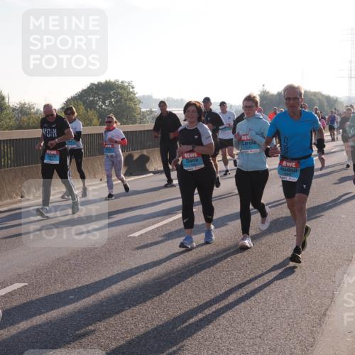 03.10.2025 - Köhlbrandbrückenlauf Fabian Wolf http://msf.ph/oto/9007302 03.10.2025 09:20:06 Position 3 1796, 1745, 2902 meine-sportfotos.de
