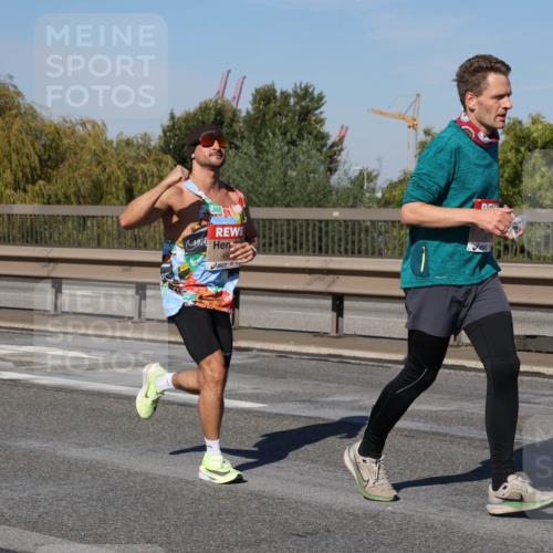 03.10.2025 - Köhlbrandbrückenlauf Julia Fischer http://msf.ph/oto/9007331 03.10.2025 12:47:07 Position 3 1972 meine-sportfotos.de