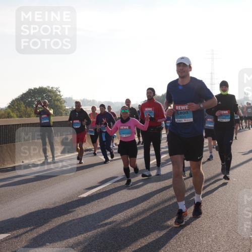 03.10.2025 - Köhlbrandbrückenlauf Fabian Wolf http://msf.ph/oto/9007513 03.10.2025 09:20:14 Position 3 3653 meine-sportfotos.de