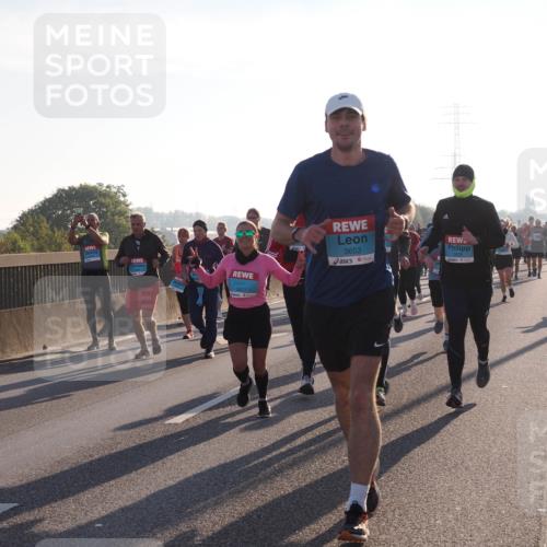 03.10.2025 - Köhlbrandbrückenlauf Fabian Wolf http://msf.ph/oto/9007535 03.10.2025 09:20:15 Position 3 3827, 3653, 1833 meine-sportfotos.de